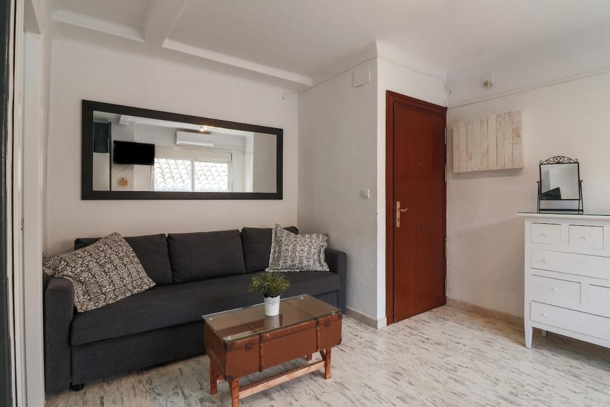 C34 - One Bedroom Apartment Next To Alcazaba Malaga Luaran gambar