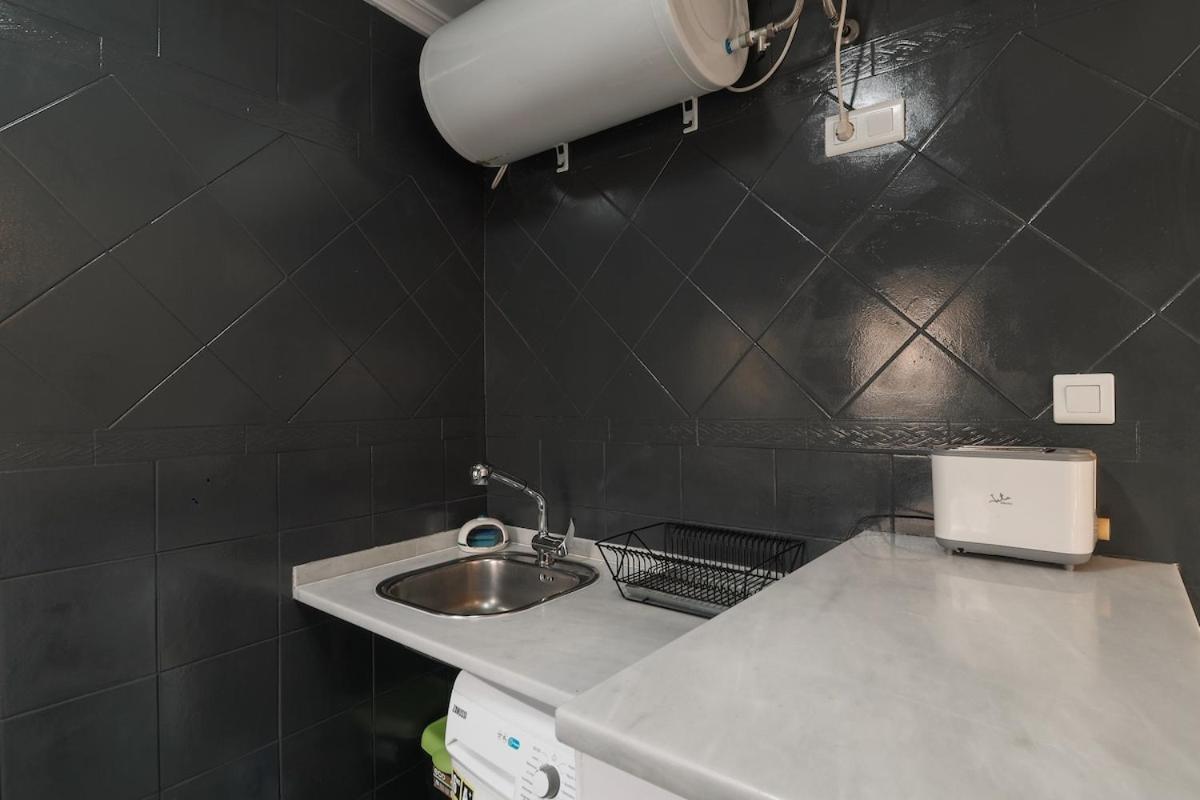 C34 - One Bedroom Apartment Next To Alcazaba Malaga Luaran gambar