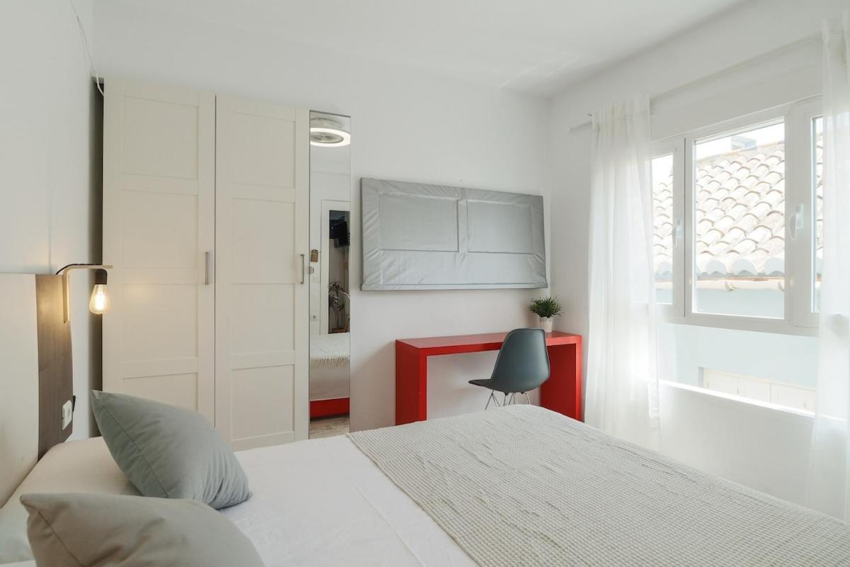 C34 - One Bedroom Apartment Next To Alcazaba Malaga Luaran gambar